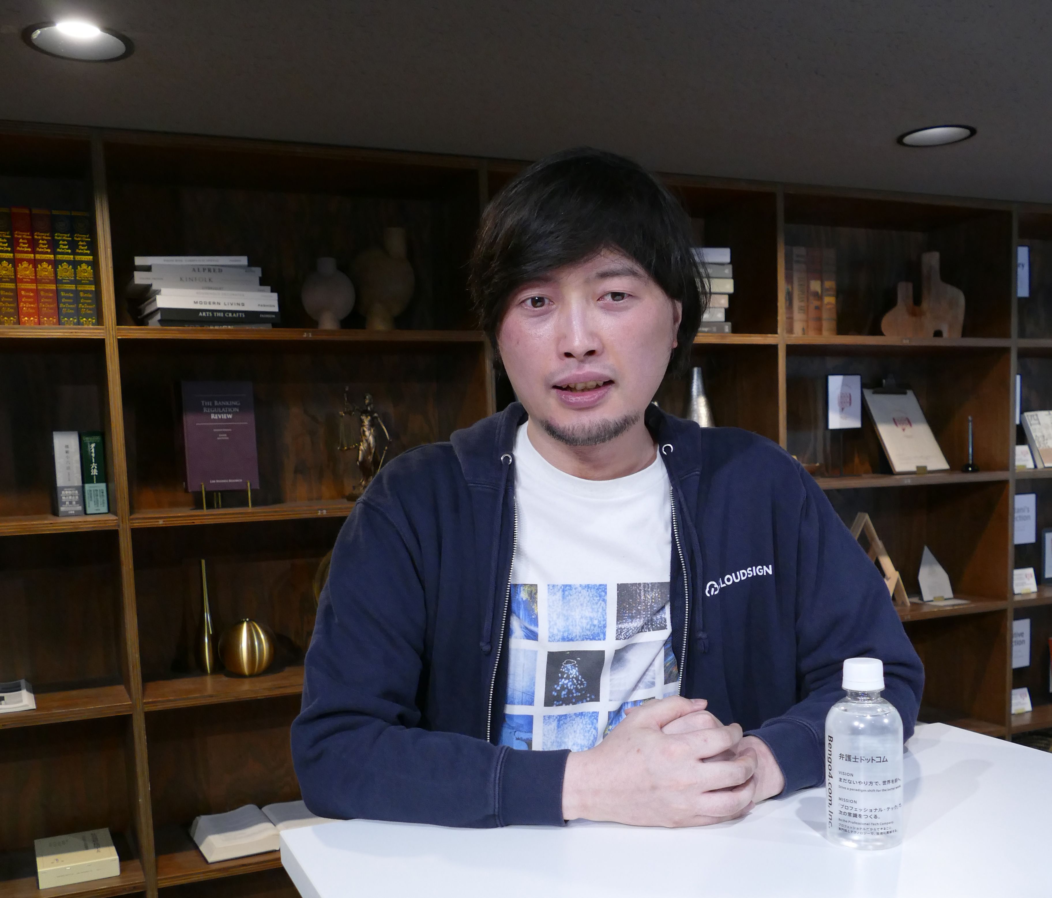 AIツールを使いこなして開発生産性を拡大する弁護士ドットコム/クラウドサインによるCodeRabbitの導入効果を聞く